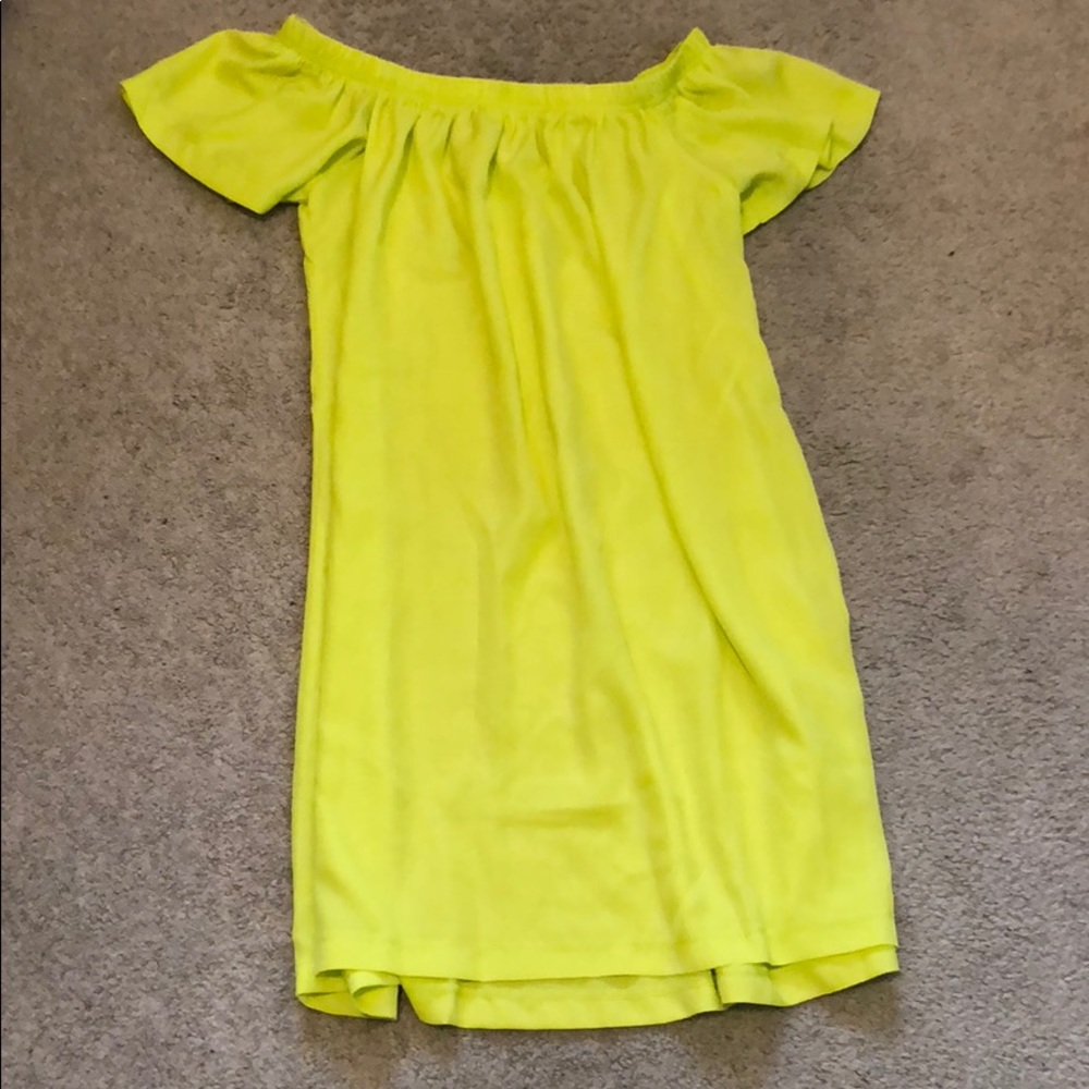 Off shoulder fluorescent dress
